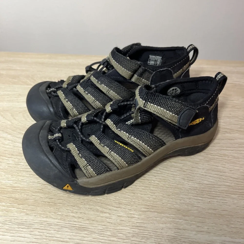 KEEN Youth Newport H2 Waterproof Sport‎ Outdoor Hiking Sandals Size 1 Kids